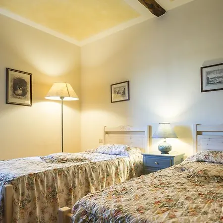 Holiday home Carlino Vacanze *